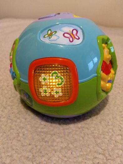 VTECH Roll and Learn Ball - Winnie the Pooh educational Musical toy