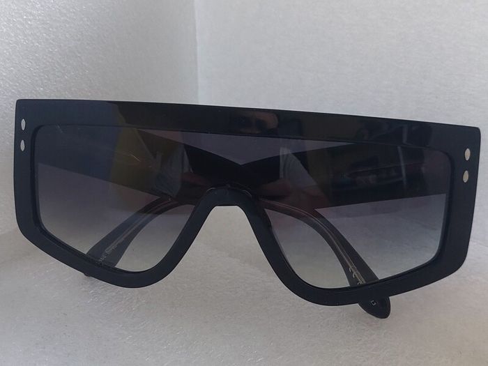 Exclusive Runway Statement  Isabel Marant Sunglasses