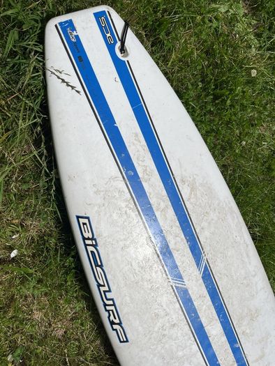 BIC 7'9" surfboard