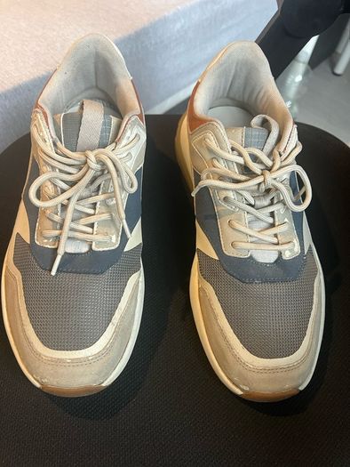 Cream/White Zara Trainers