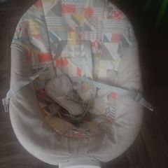 rocker free to go just needs a clean need gone asap as moving and will go to the dump