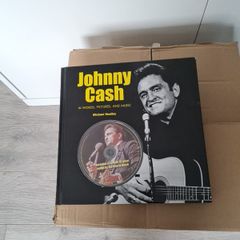 johnny cash book with cd