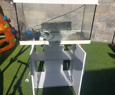 Fish tank and cabinet for sale 100 euro ono