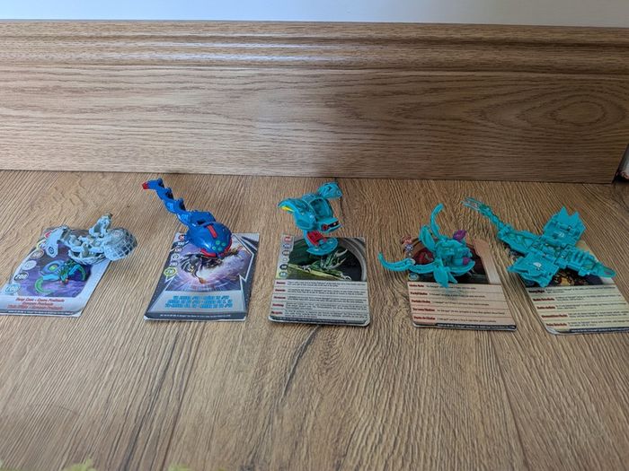Set of 5 Bakugans