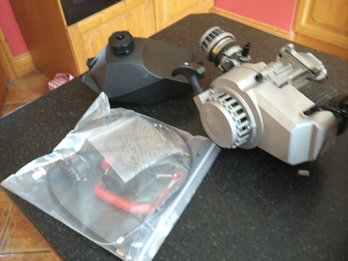 Brand new 50cc pocket bike engine