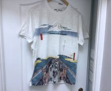 Uniqlo Mount Fuji Teeshirt Size Small