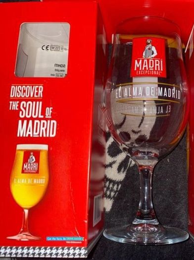 Madri Pint Glass brand new in box