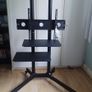 TV stand Image 2