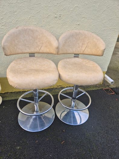 Counter stools