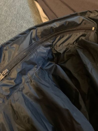 Full Medium Sized Outdoor/Golf rain gear