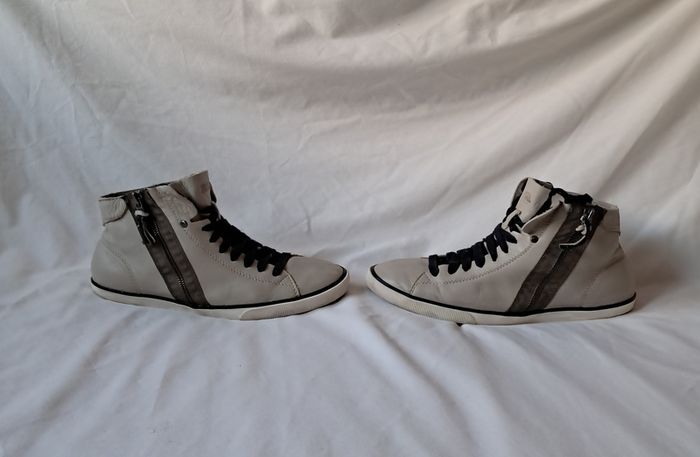 Diesel beach pit trainers size 6 eu 39 grey leather in excellent condition