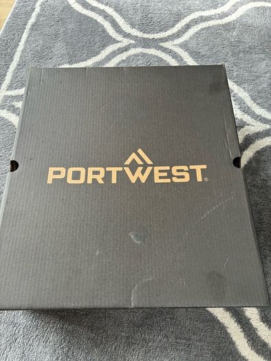 Rigger boots size 9