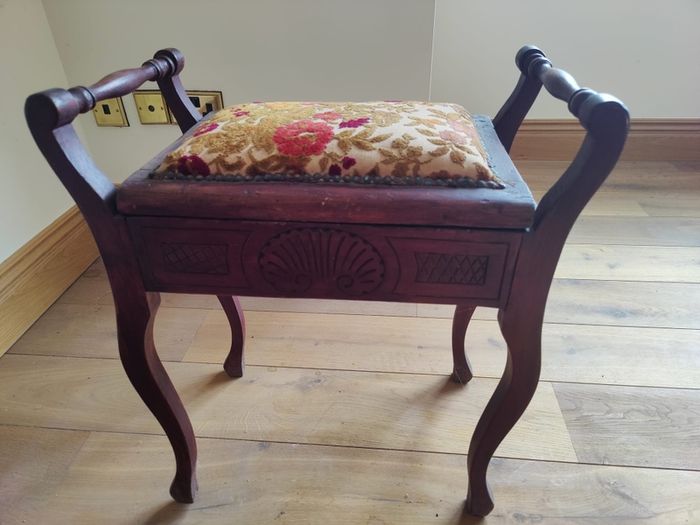 Antique Piano Chair