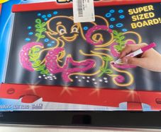 Crayola light board art set