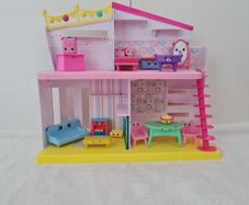 Shopkins house, car, doll and accessories