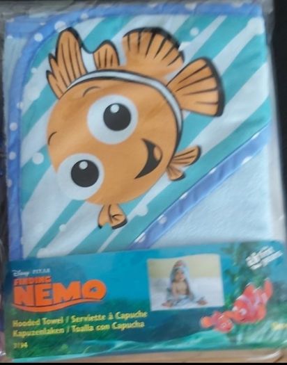Nemo hooded towel wrap ( PR 2)