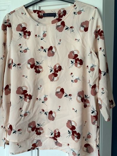 M&S top