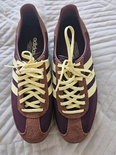 Adidas SL72 trainers