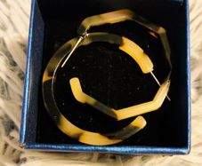 Tortoiseshell Acrylic Hoop Earrings  Geometric Resin Studs for Women
