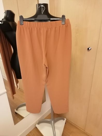 Women's Trousers NWOT SIZE 14