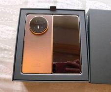 Honor Magic V5 16/512gb Global / European Model 1 month old as new Trade-ins Welcome