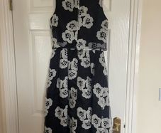 womans dress