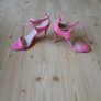high heel shoes Image 2