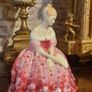 Royal Doulton figurine "Victoria" Image 3
