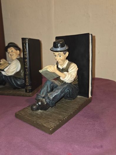 Laurel and Hardy bookends