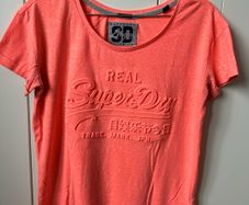 Superdry t-shirt / top for women / ladies, in used condition