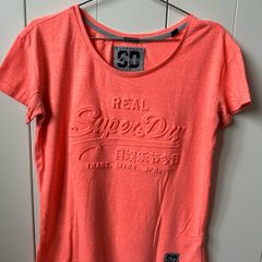 Superdry t-shirt / top for women / ladies, in used condition