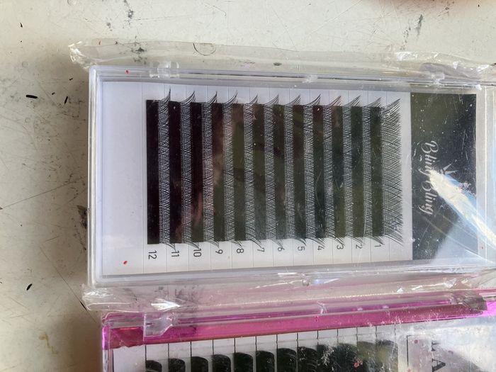 Individual eyelashes