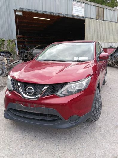 Breaking Nissan qashqai 2016