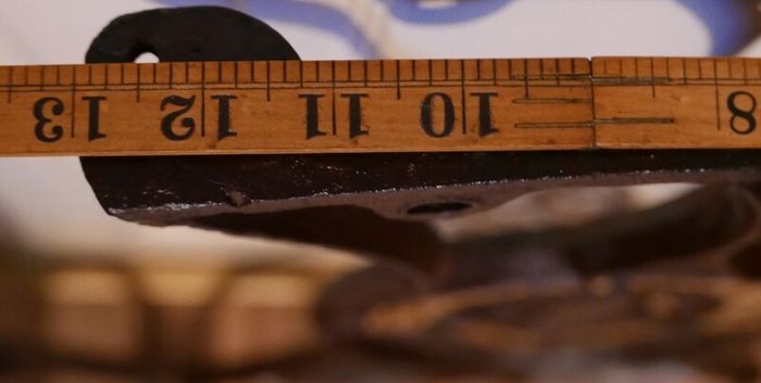 Antique Cast Iron Singer Sewing Machine Table Legs