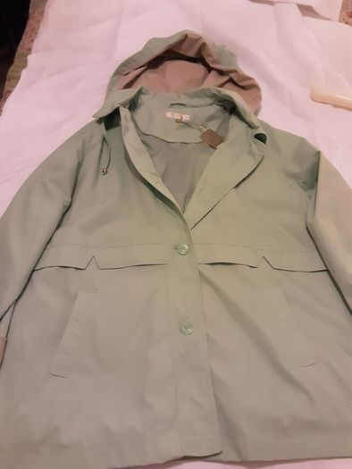 Hooded Jacket from Debenhams   Size: 20 UK .. 48 EU  ..  Colour: Pastel Green/Final Price Drop