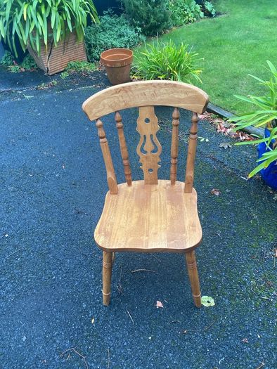 Kitchen chairs x 4