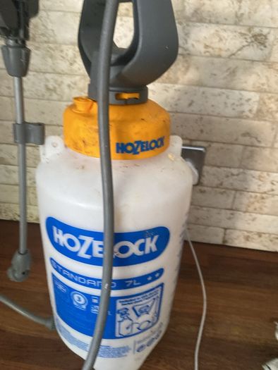 weed sprayer
