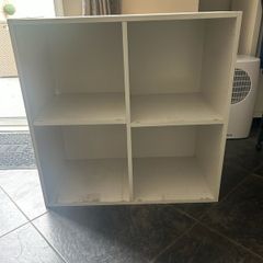 Cube Storage Unit which fits 4 XL Curver Baskets (not incl)