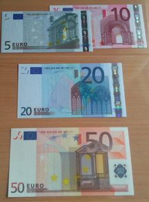 4 x Duisenberg Euro Notes