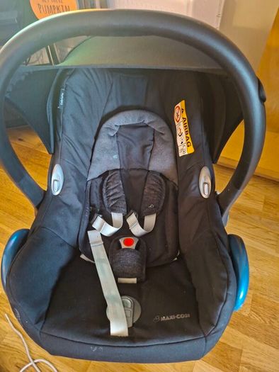 maxi cosy carseat
