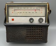 VEGA-402 B Vintage 1972 Soviet Russian Radio USSR - With Case - Untested - Prop