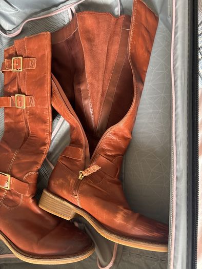 boots clarkes