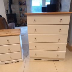 chest of drawers and locker