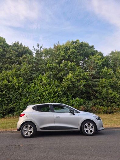 Renault Clio, 1.1L Perfect condition. Economical,