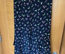Oasis midi skirt ditsy floral