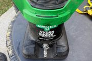 Hydropower window cleaner