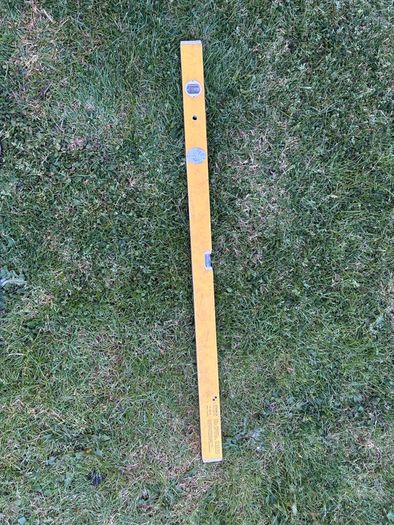 Spirit level metre long