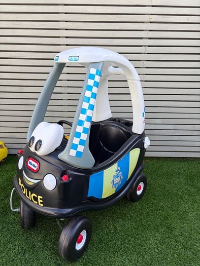 Little Tikes cozy coupe - Police