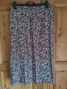 Size L summer midi skirt