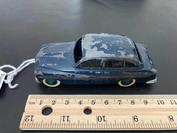 Dinky 24x. Made in France. Ford Vedette.